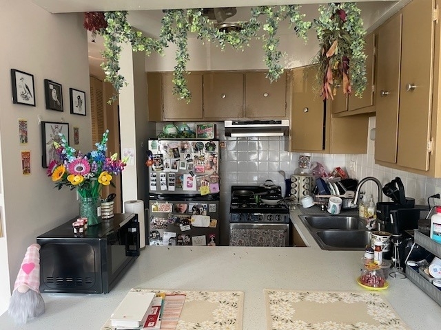 5310 N Chester Avenue - Photo 3