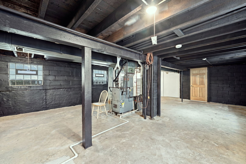 310 E 138th Street - Photo 21