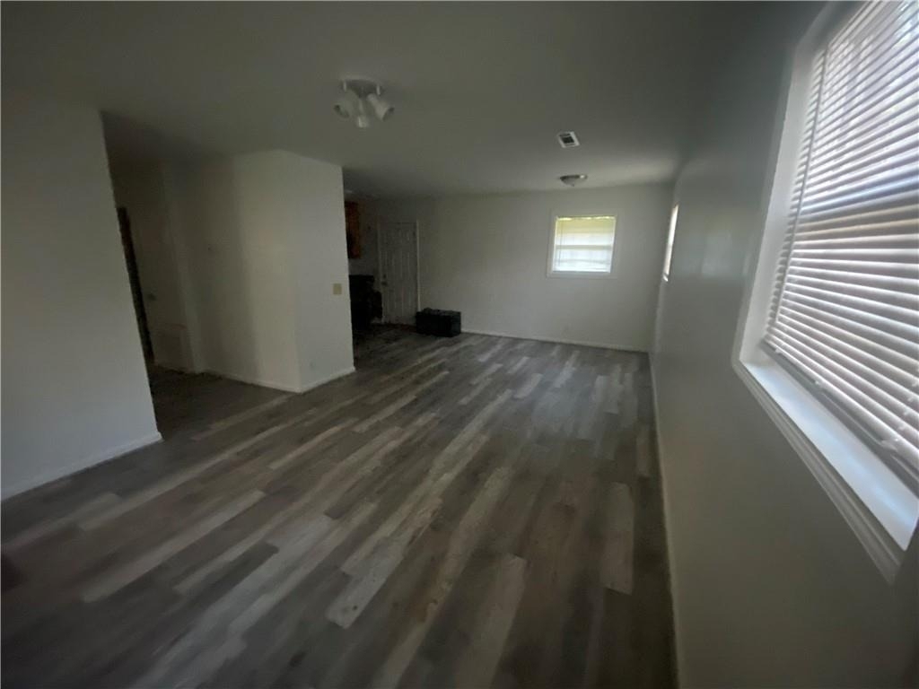 1731 River Street Ne - Photo 2
