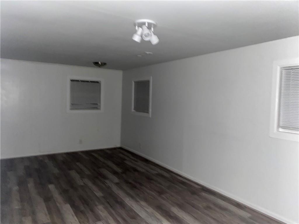 1731 River Street Ne - Photo 3