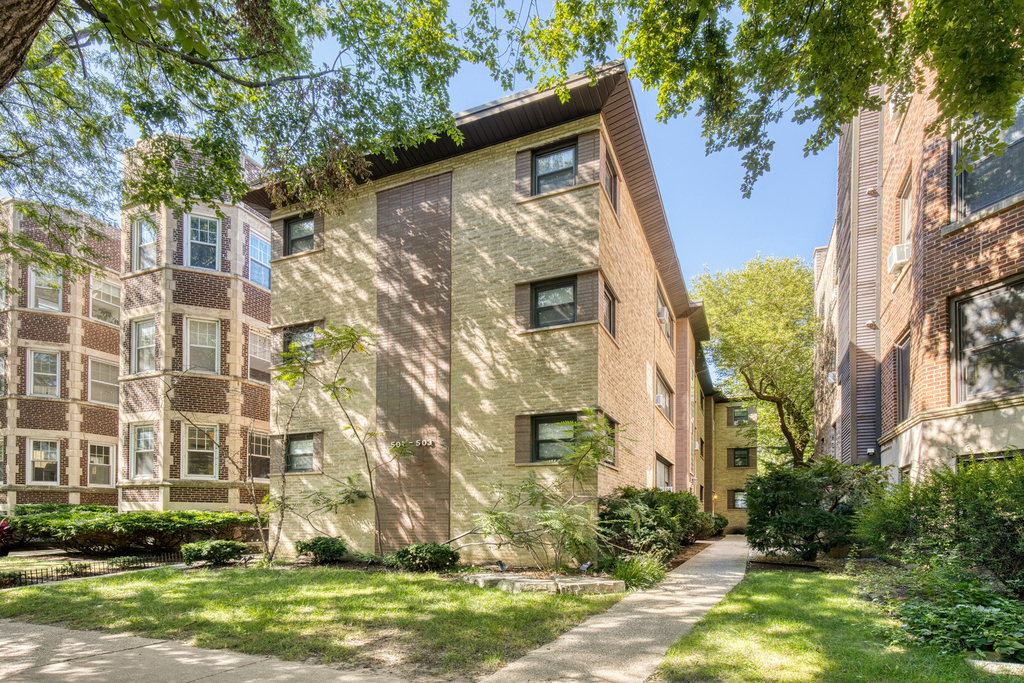 503 Sheridan Road - Photo 0