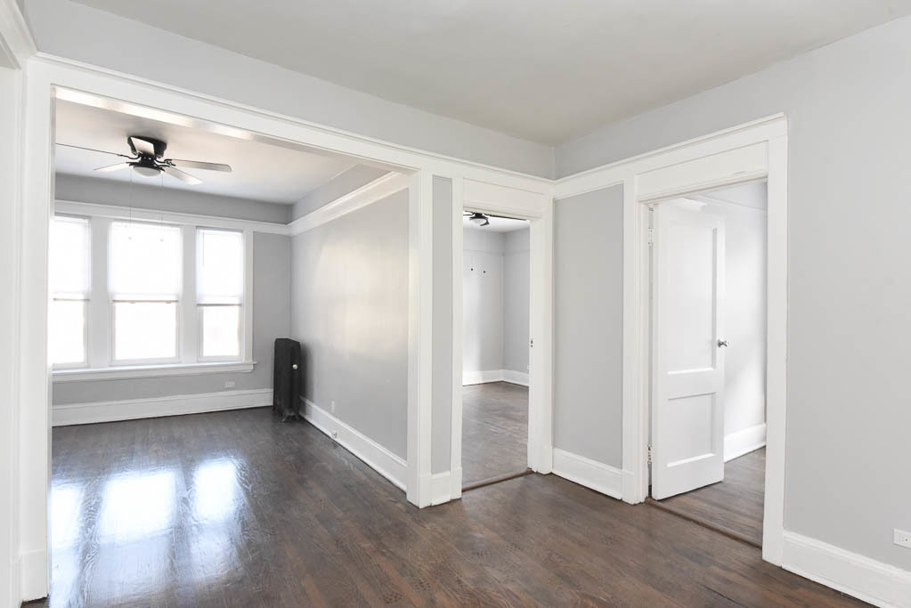 1251 W Rosemont Avenue - Photo 7