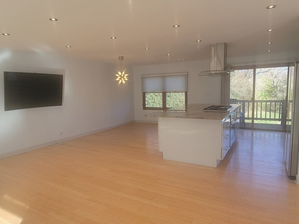 342 W Jervey Lane - Photo 4