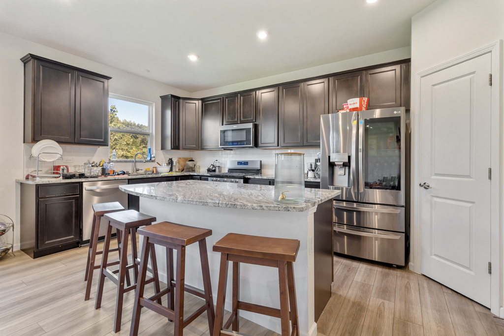 2215 Walnut Glen Boulevard - Photo 8