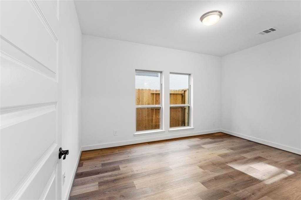 29114 Hauter Way - Photo 27
