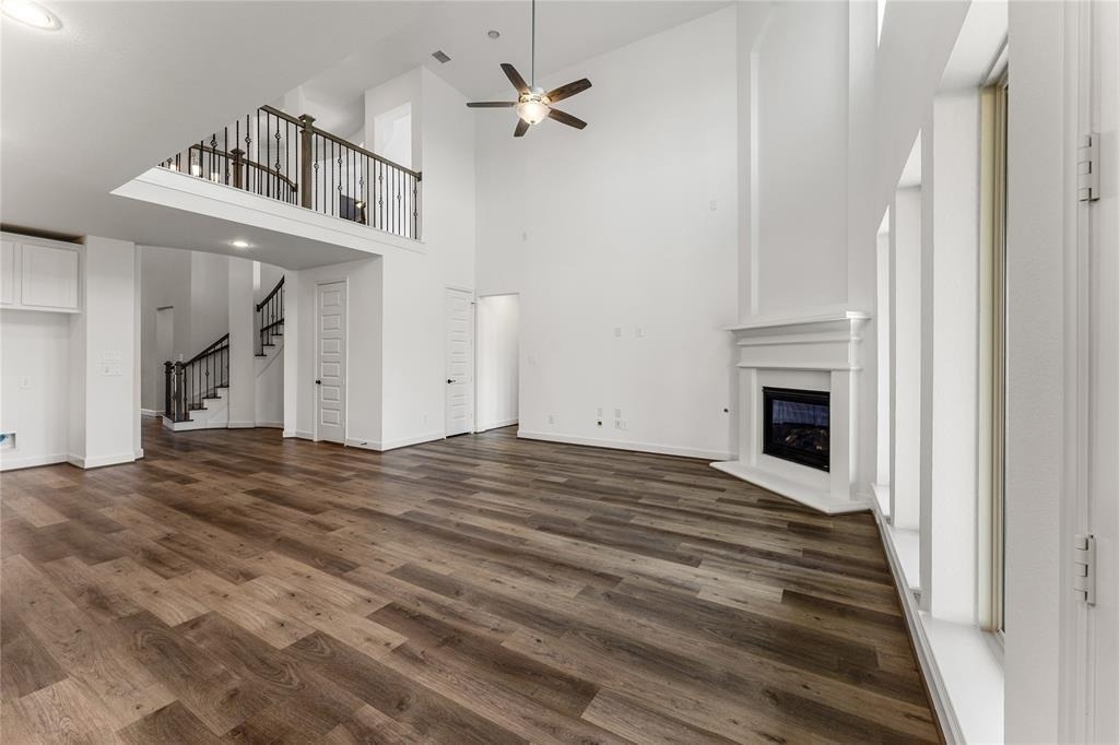 29114 Hauter Way - Photo 6