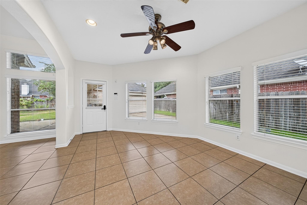 21810 Blossom Brook Lane - Photo 19