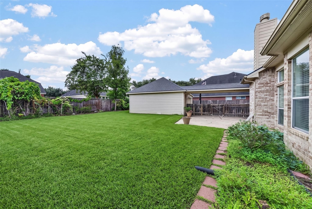21810 Blossom Brook Lane - Photo 49