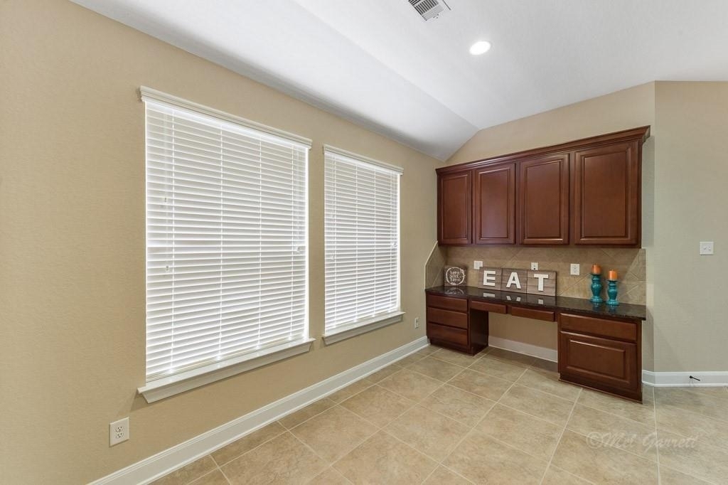 6114 Brookmall - Photo 10