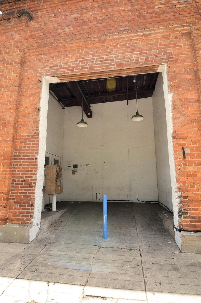 1310 Nance Street - Photo 16