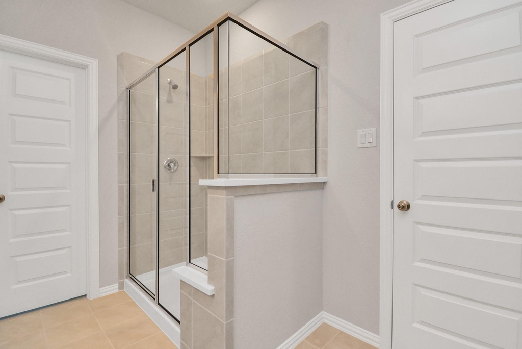 27911 Western Creek Court - Photo 10