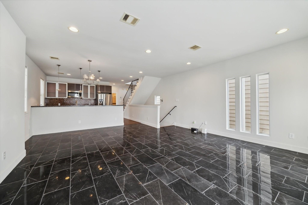 3041 Clinton Drive - Photo 8