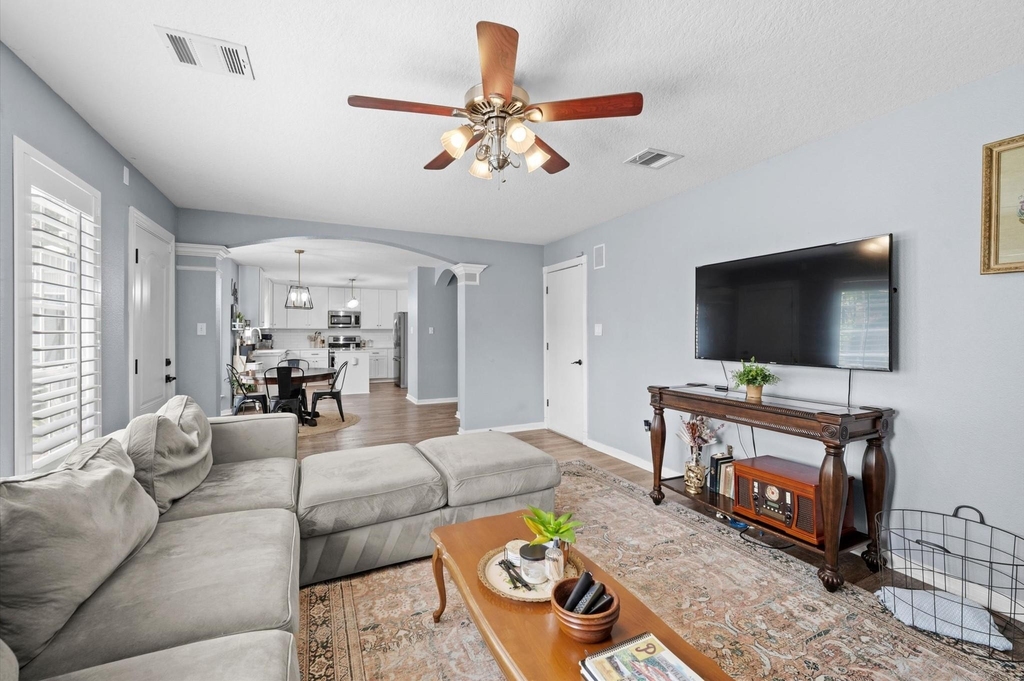 11906 Helene Court - Photo 18