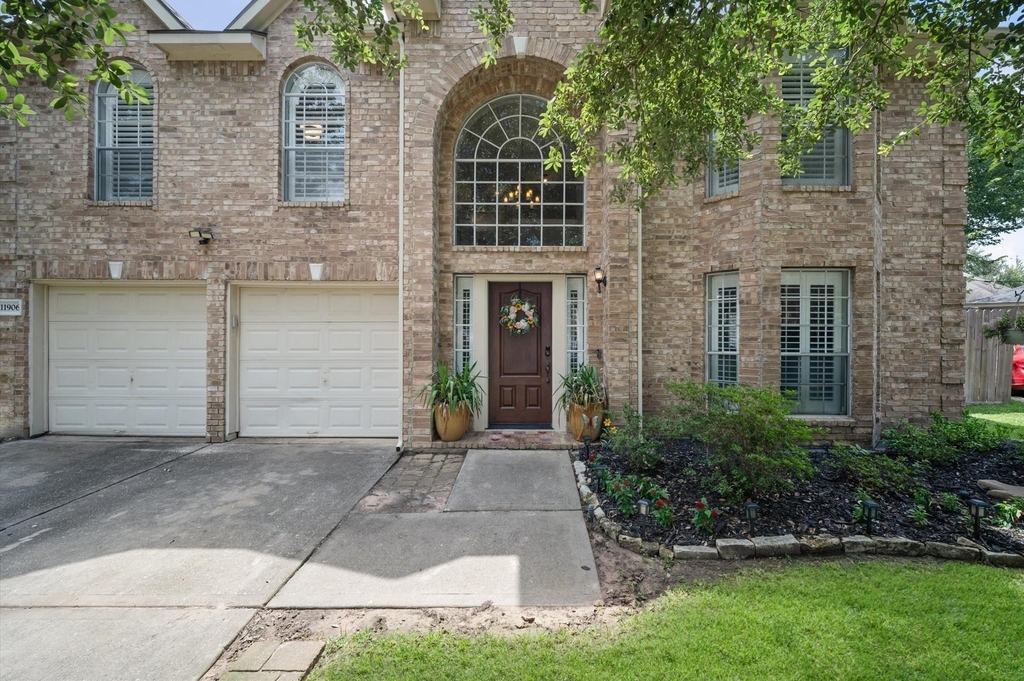 11906 Helene Court - Photo 4