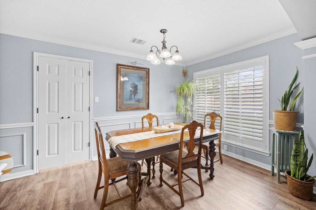 11906 Helene Court - Photo 6