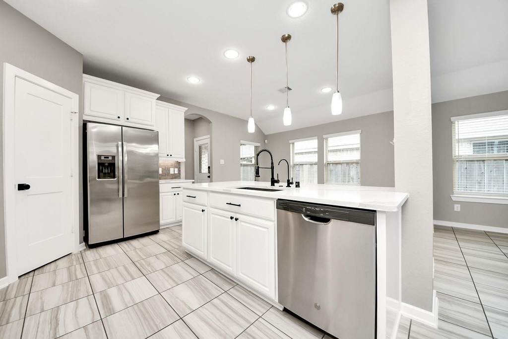 16011 Monument Hill Crossing - Photo 18