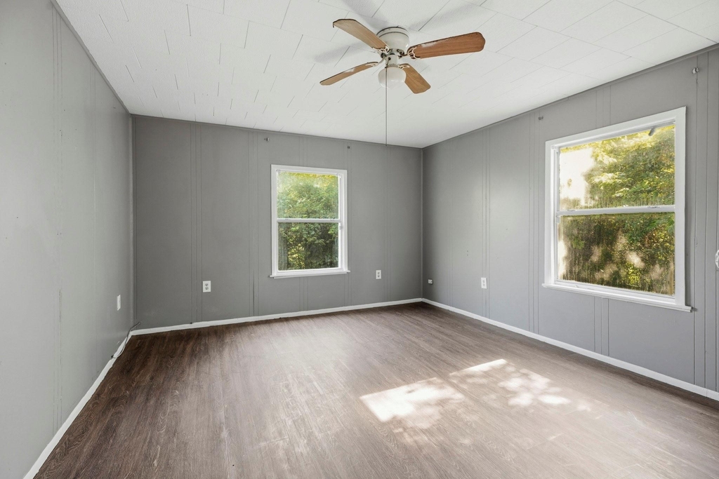 1912 Kansas Street - Photo 14