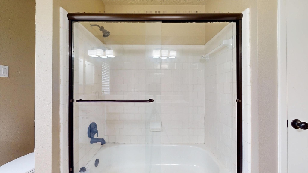 1022 Manorglen Drive - Photo 30
