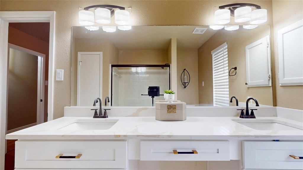 1022 Manorglen Drive - Photo 29