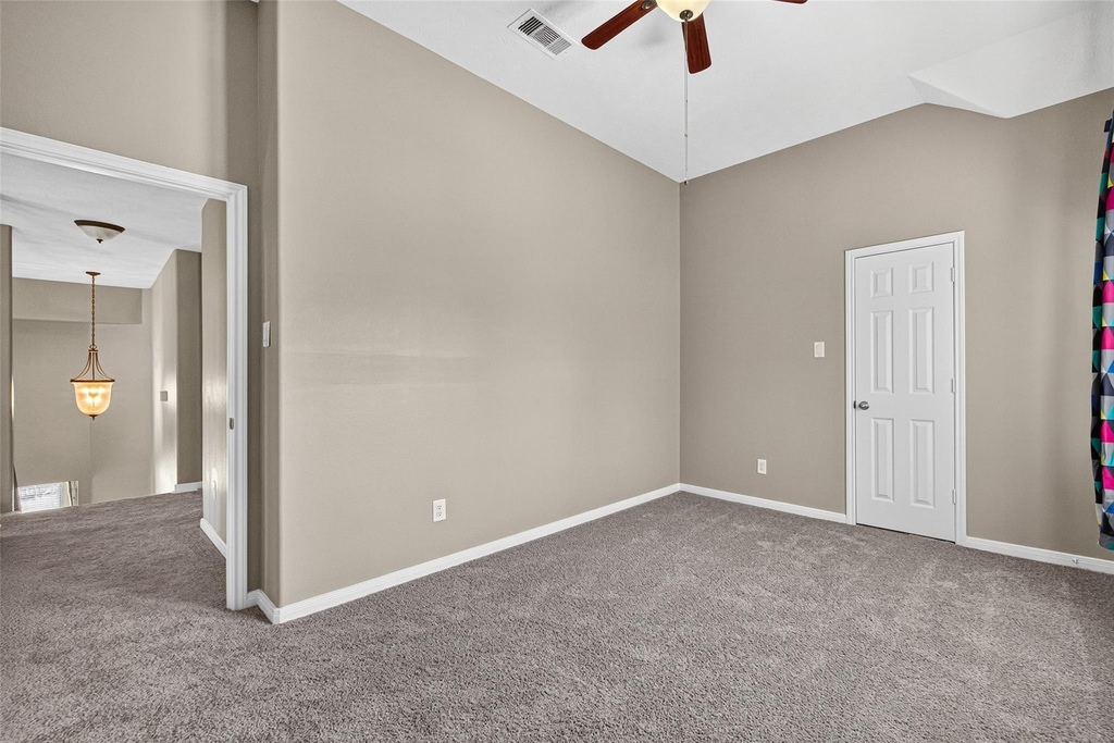 4507 Lakefront Terrace Drive - Photo 29