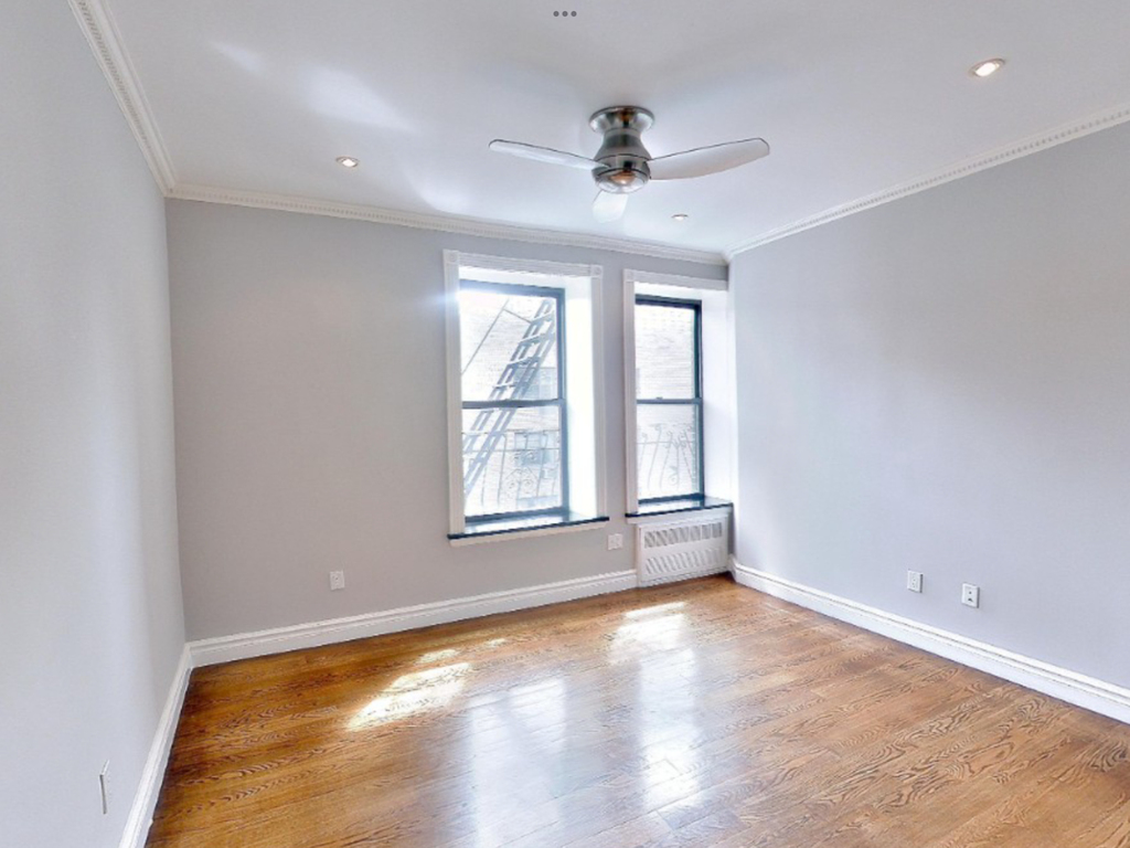 124 East 24th Street - Photo 7