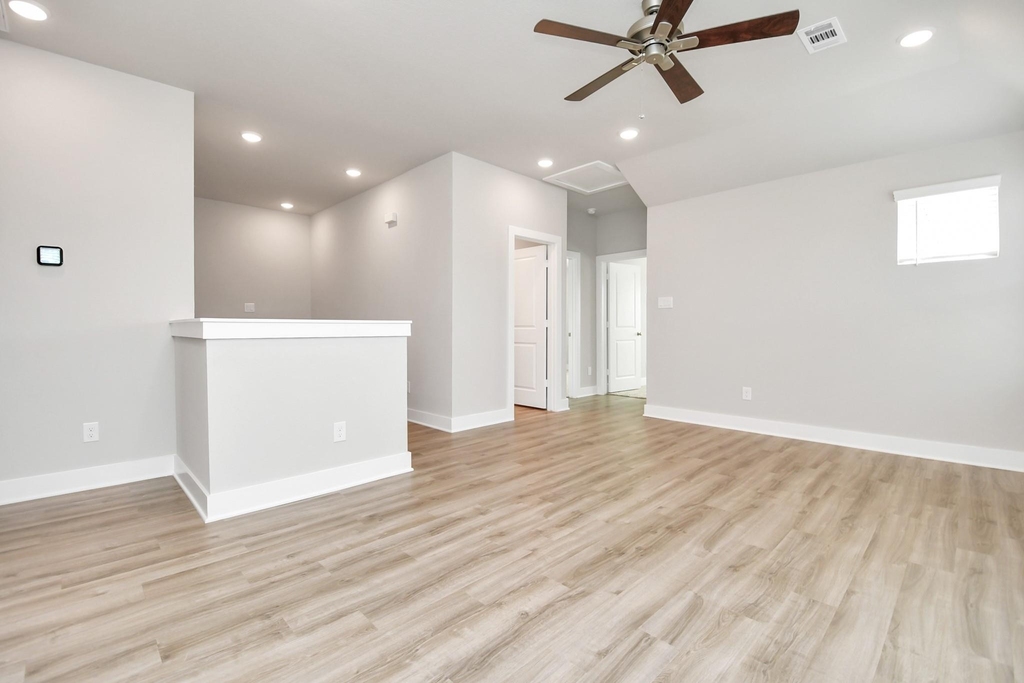 21034 Shore Oak Drive - Photo 9