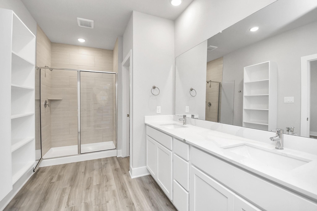 21034 Shore Oak Drive - Photo 4