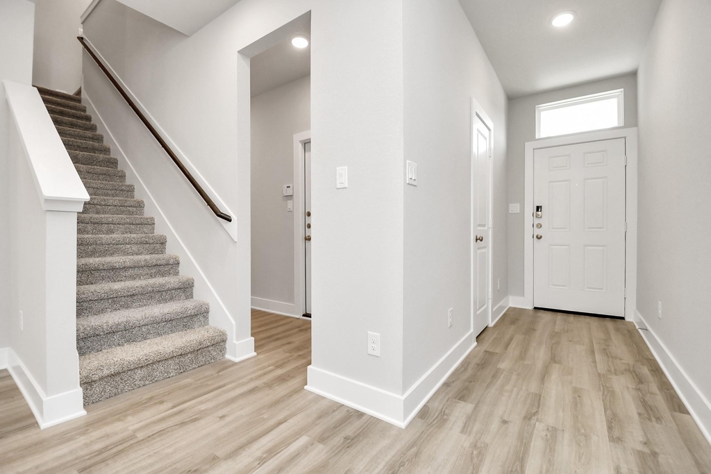 21034 Shore Oak Drive - Photo 6