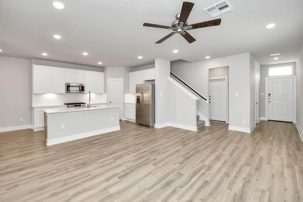 21034 Shore Oak Drive - Photo 14