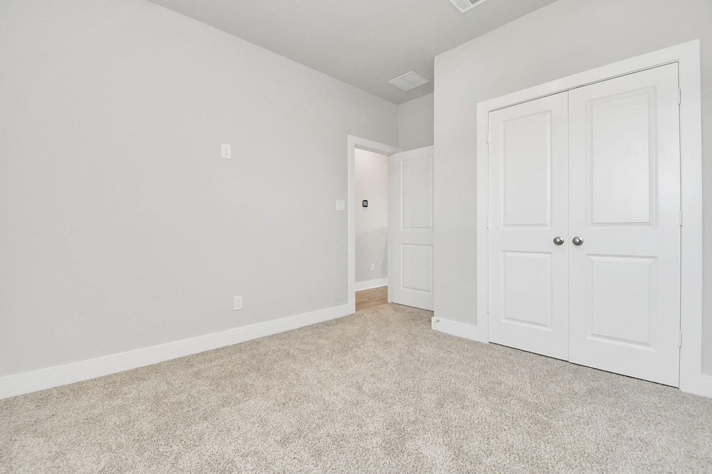 21034 Shore Oak Drive - Photo 10