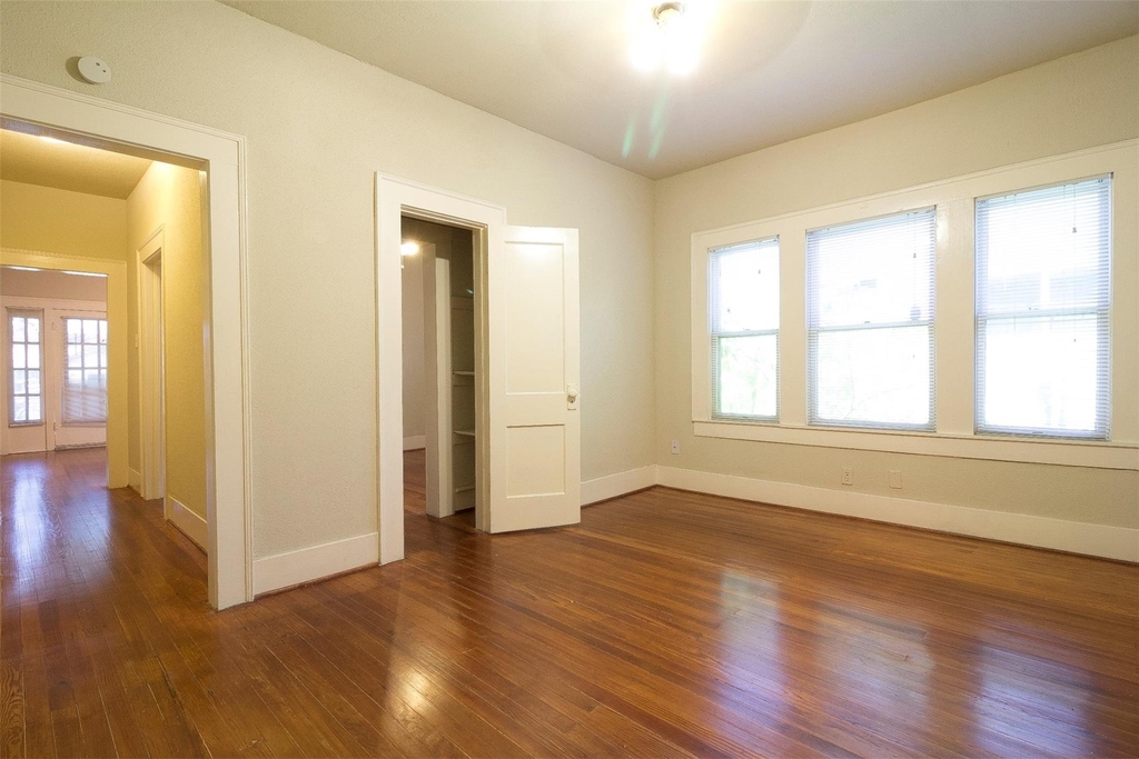 303 Northwood Street - Photo 15
