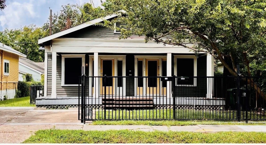 303 Northwood Street - Photo 1