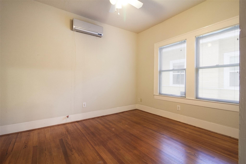 303 Northwood Street - Photo 17