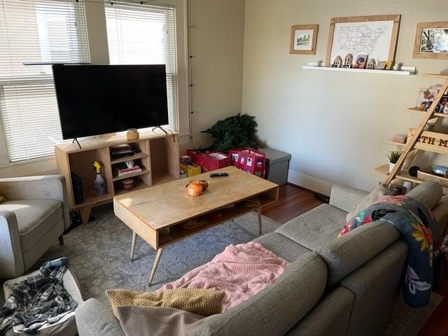 303 Northwood Street - Photo 5