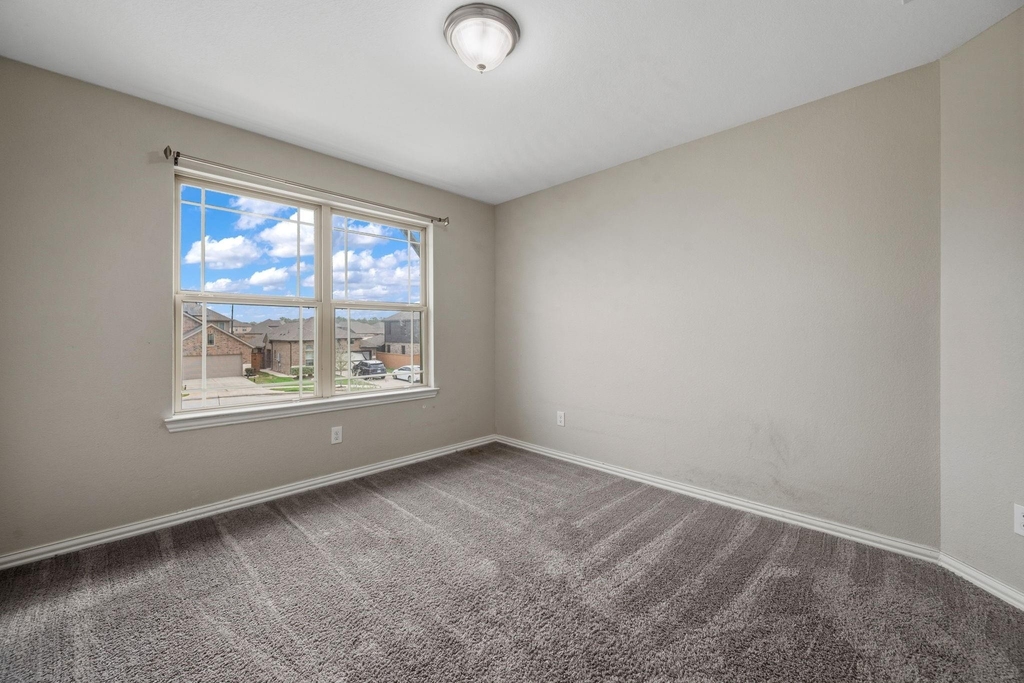 12806 Crombie Drive - Photo 21