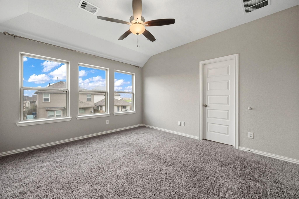 12806 Crombie Drive - Photo 12