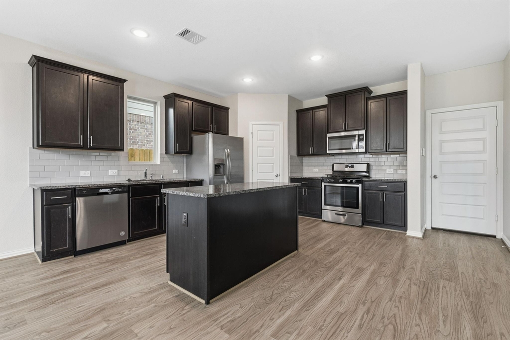 12806 Crombie Drive - Photo 3