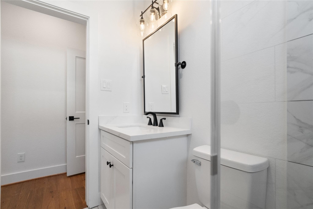 1116 Hogan Street - Photo 21