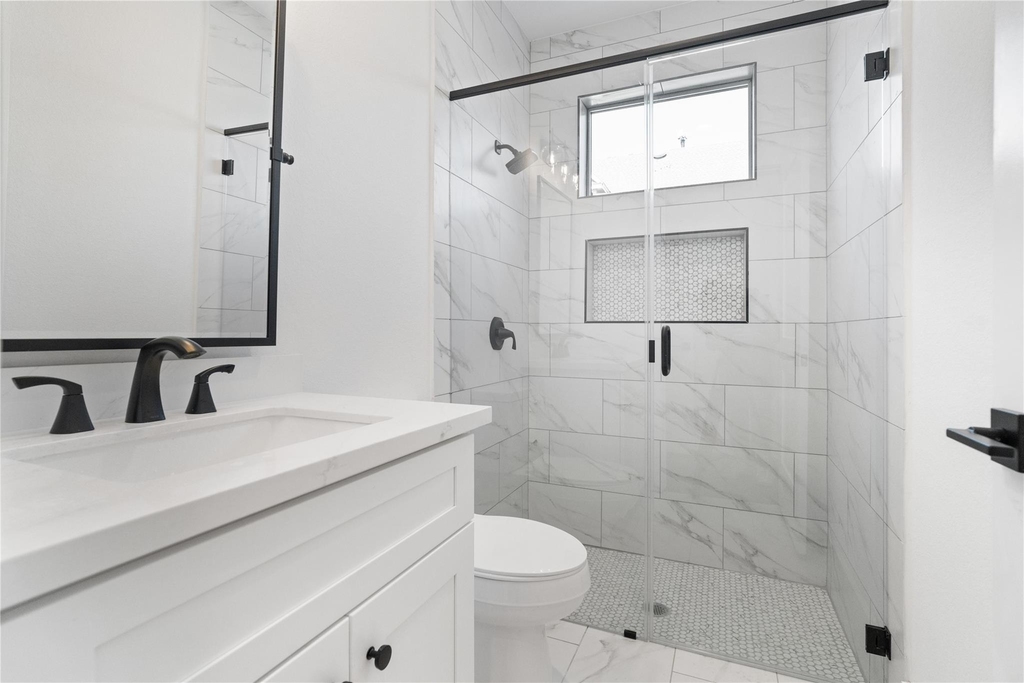 1116 Hogan Street - Photo 19