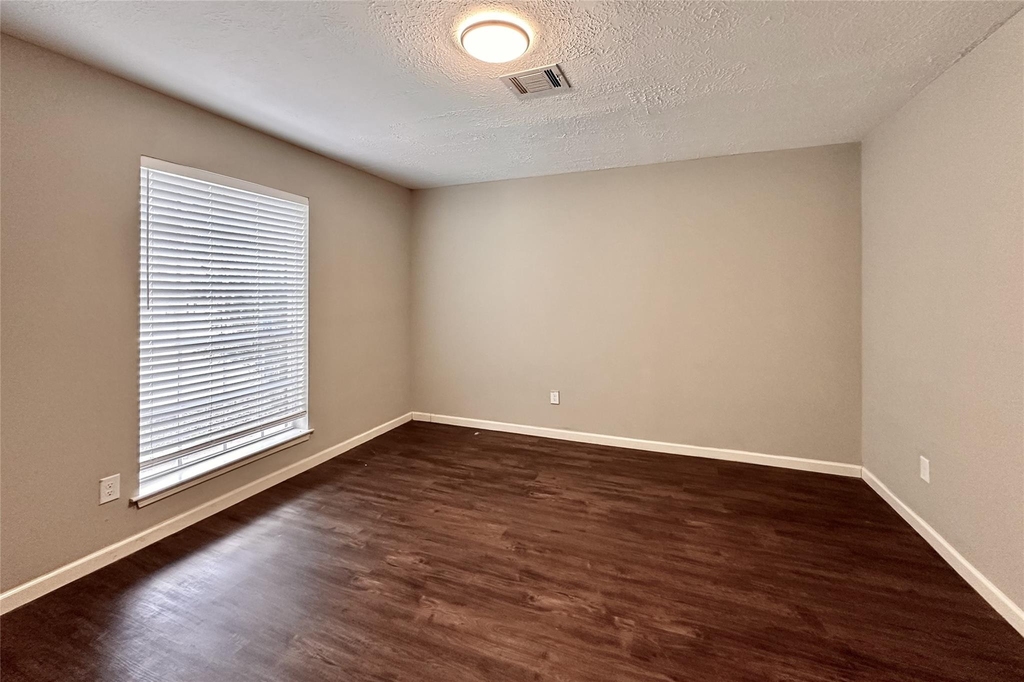 3439 Aspen Bend Drive - Photo 2
