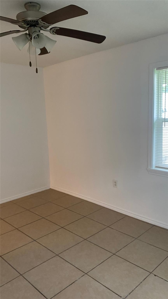 4410 Nicoini St - Photo 7