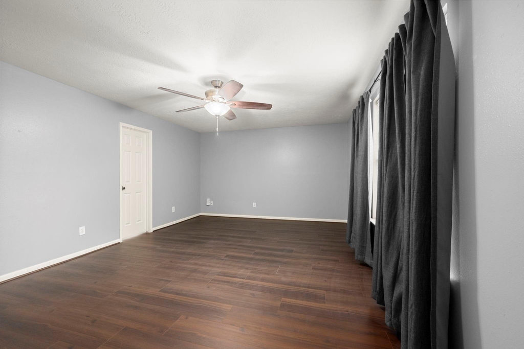 8723 Creek Willow Drive - Photo 16