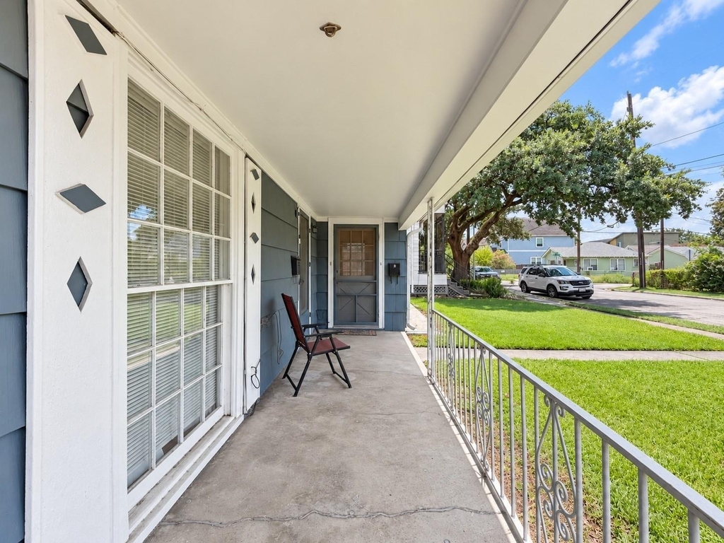 1103 E 23rd Street - Photo 15