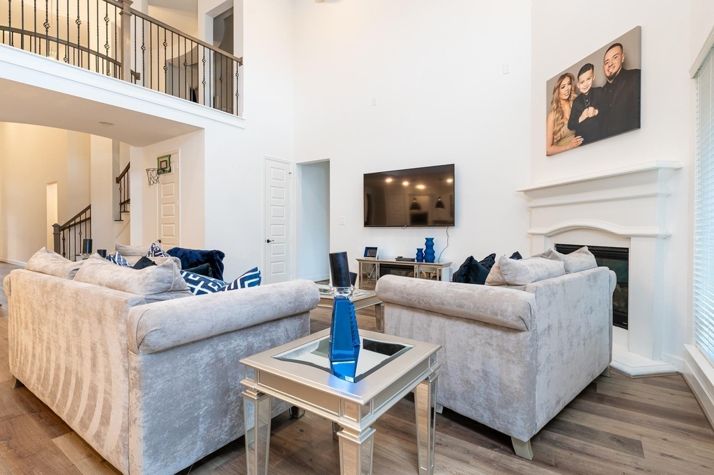 29035 Hauter Way - Photo 8