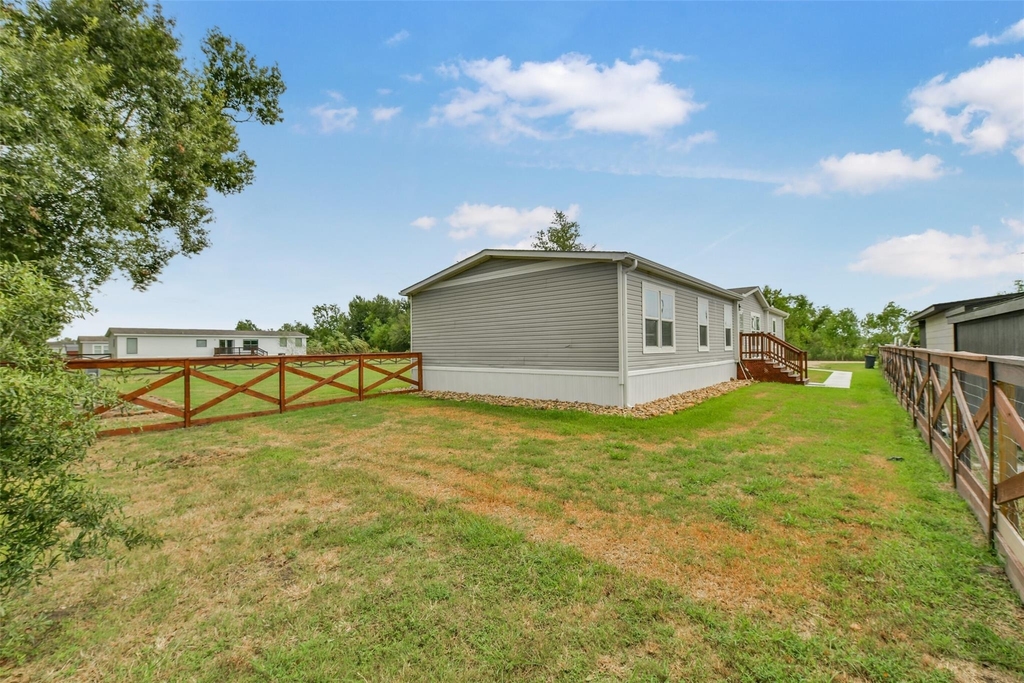 1566 Cr 610 - Photo 2