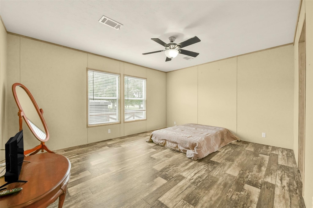 1566 Cr 610 - Photo 16