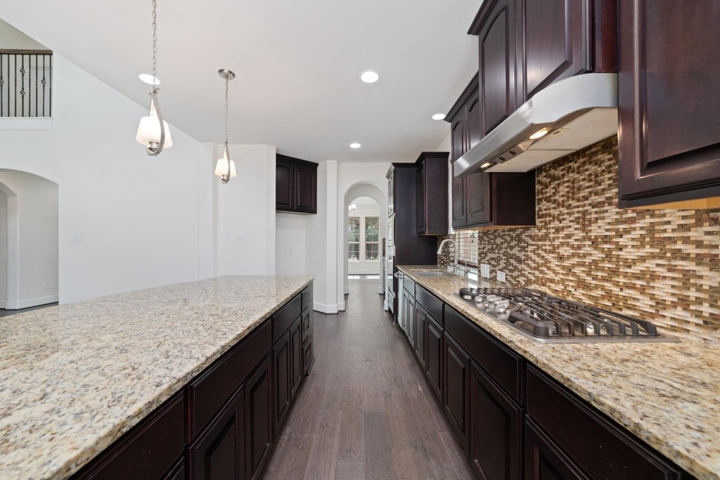 11103 Dowbeck Avenue - Photo 9
