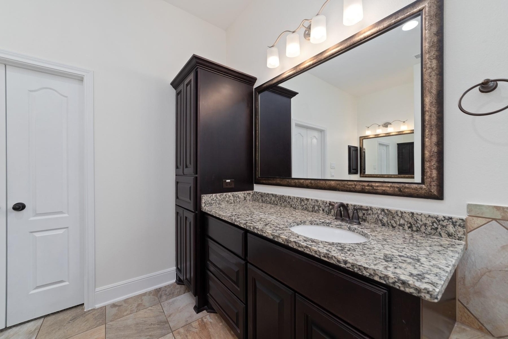 11103 Dowbeck Avenue - Photo 19