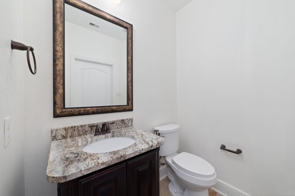 11103 Dowbeck Avenue - Photo 13
