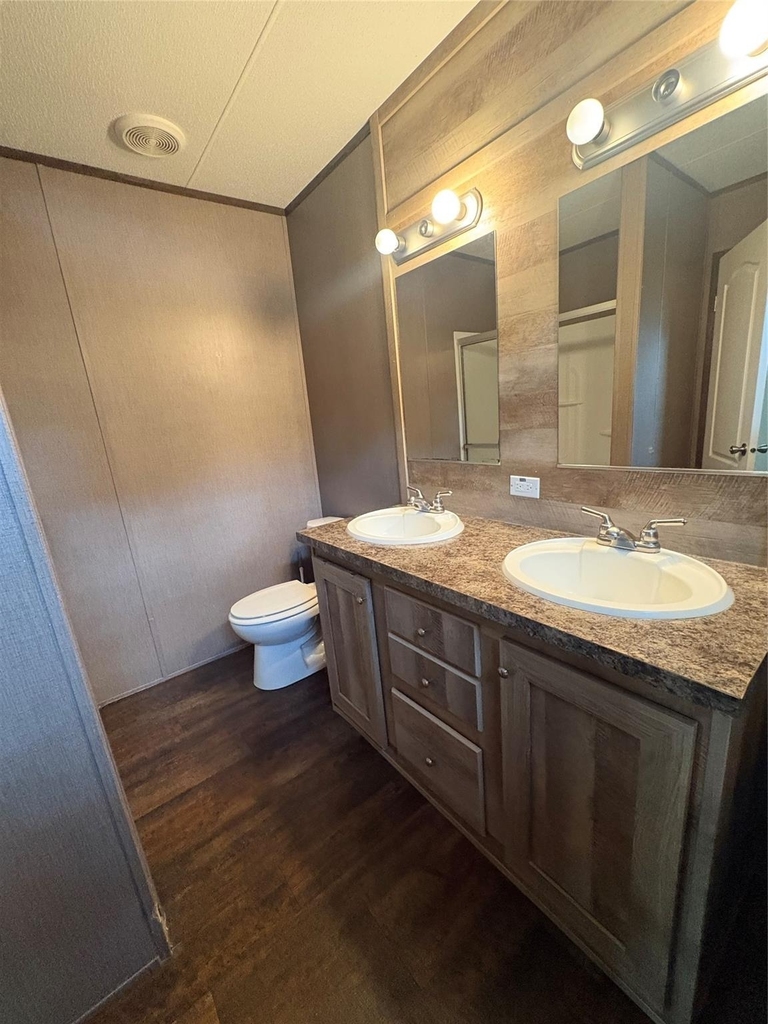 23767 Roberts Road - Photo 7